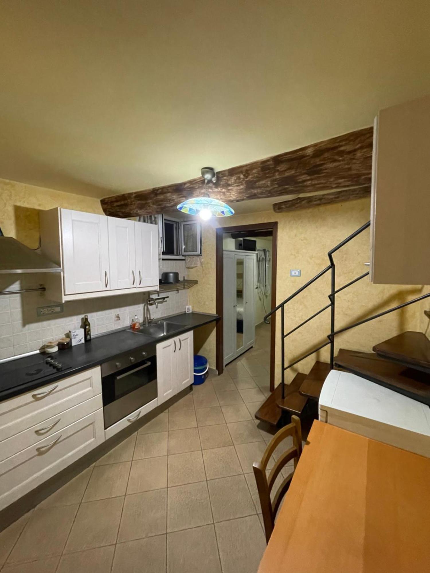 Appartement Bilocale Arredato Sestri Ponente à Gênes Extérieur photo