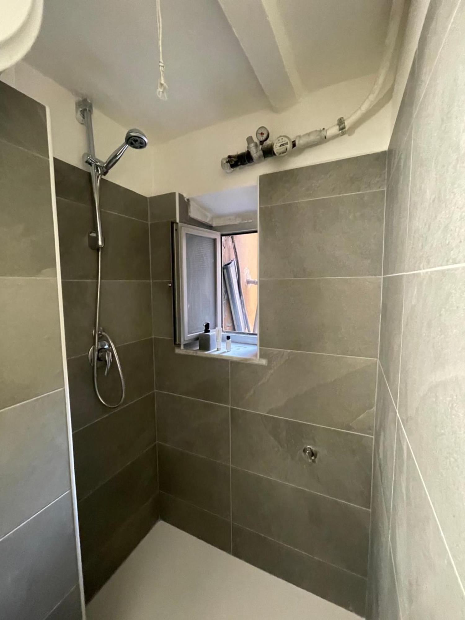 Appartement Bilocale Arredato Sestri Ponente à Gênes Extérieur photo